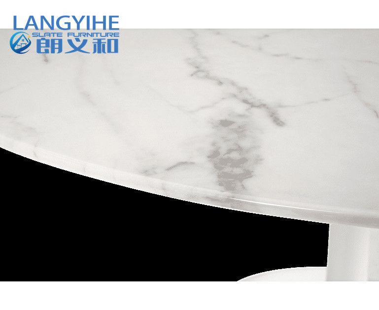 โต๊ะรับประทานอาหารกลมหินอ่อนสีขาว 120 ซม. และเก้าอี้หุ้มเบาะ